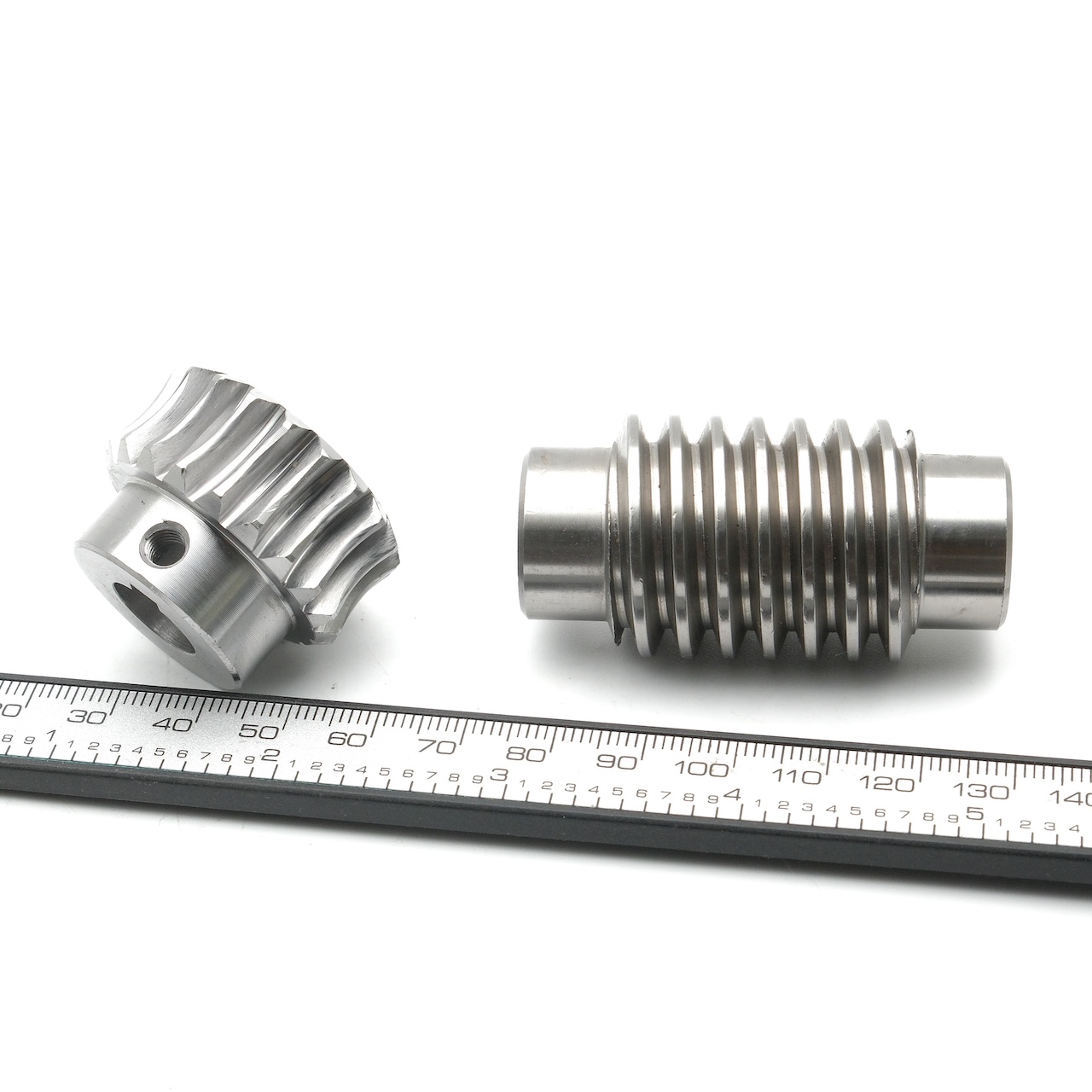 Engranaje helicoidal de doble  - Relay Module 1 Channel reseña y precio